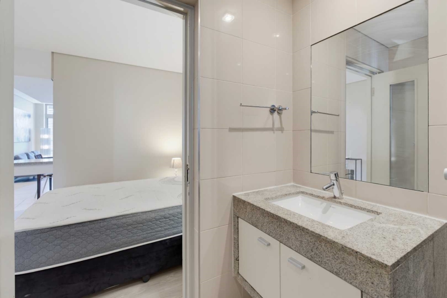 1 Bedroom Property for Sale in De Waterkant Western Cape